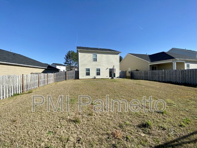 Building Photo - 335 Chetsley Dr