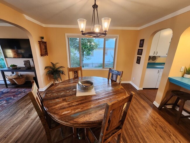 Building Photo - Furnished 1 BDRM/ 1 BA Lakeview Duplex in Polson, MT.