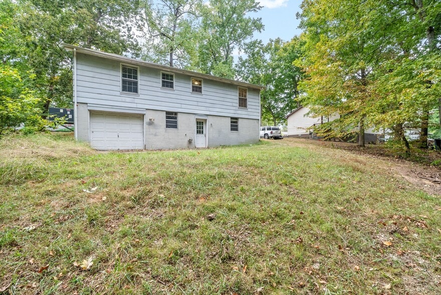 Building Photo - 510 Aspen Dr