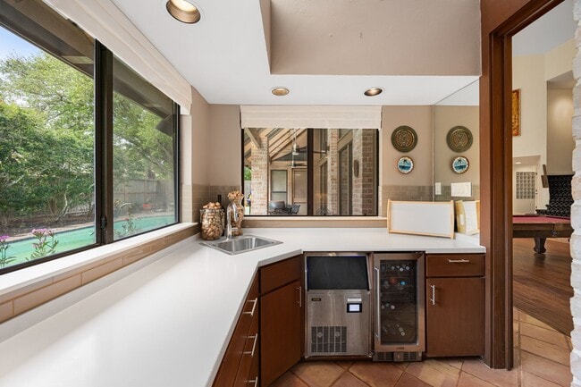 Building Photo - 19823 Sunbridge Ln