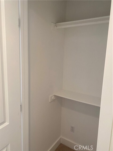 Building Photo - 11851 Laurelwood Dr