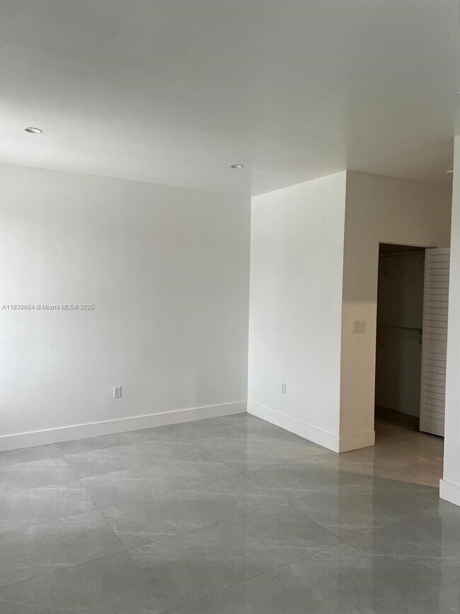 Building Photo - 21831 SW 109th Ct