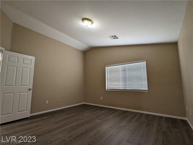 Building Photo - 6298 W Levi Ave