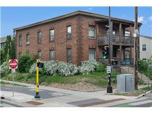 Primary Photo - 822 W 35th St