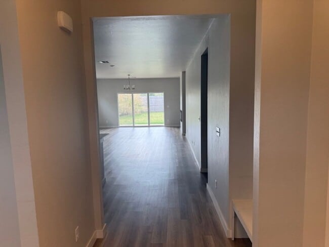 Building Photo - 8100 NW 151st Cir