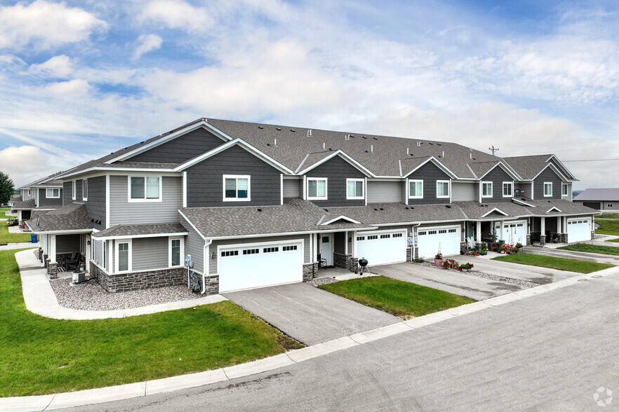 Primary Photo - Stone Haven Townhomes