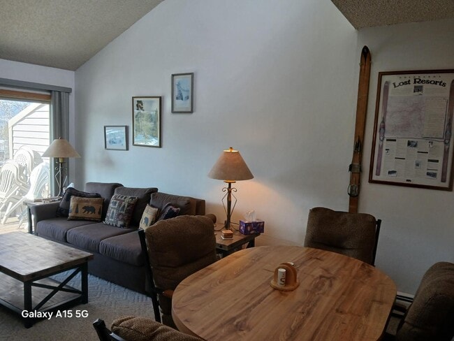 Building Photo - 203 E. Meadow Mile - 12-10