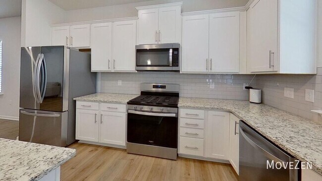 Building Photo - 808 Falls Grove Trl