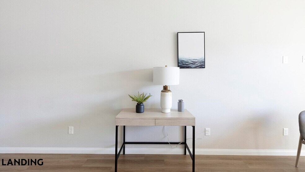 Building Photo - 760 S Boulder Hwy