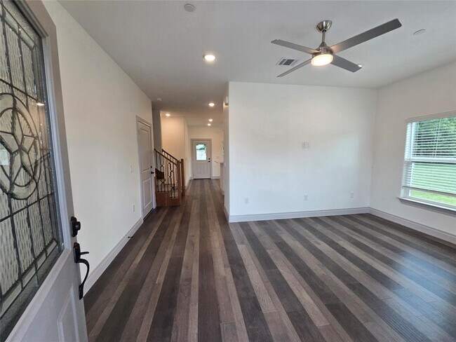 Building Photo - 2105 Tiger Trail