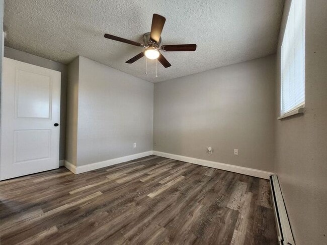 Building Photo - 2-Bed, 1-Bath Home for Lease!