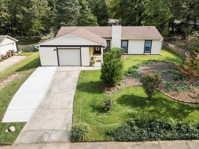 Building Photo - 1607 Burnley Dr