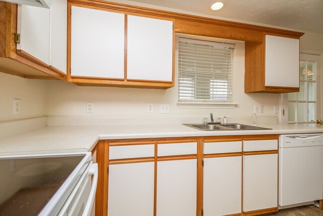 Building Photo - 1133 Phelissa Dr