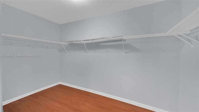 Building Photo - 540 SW 101st Ave