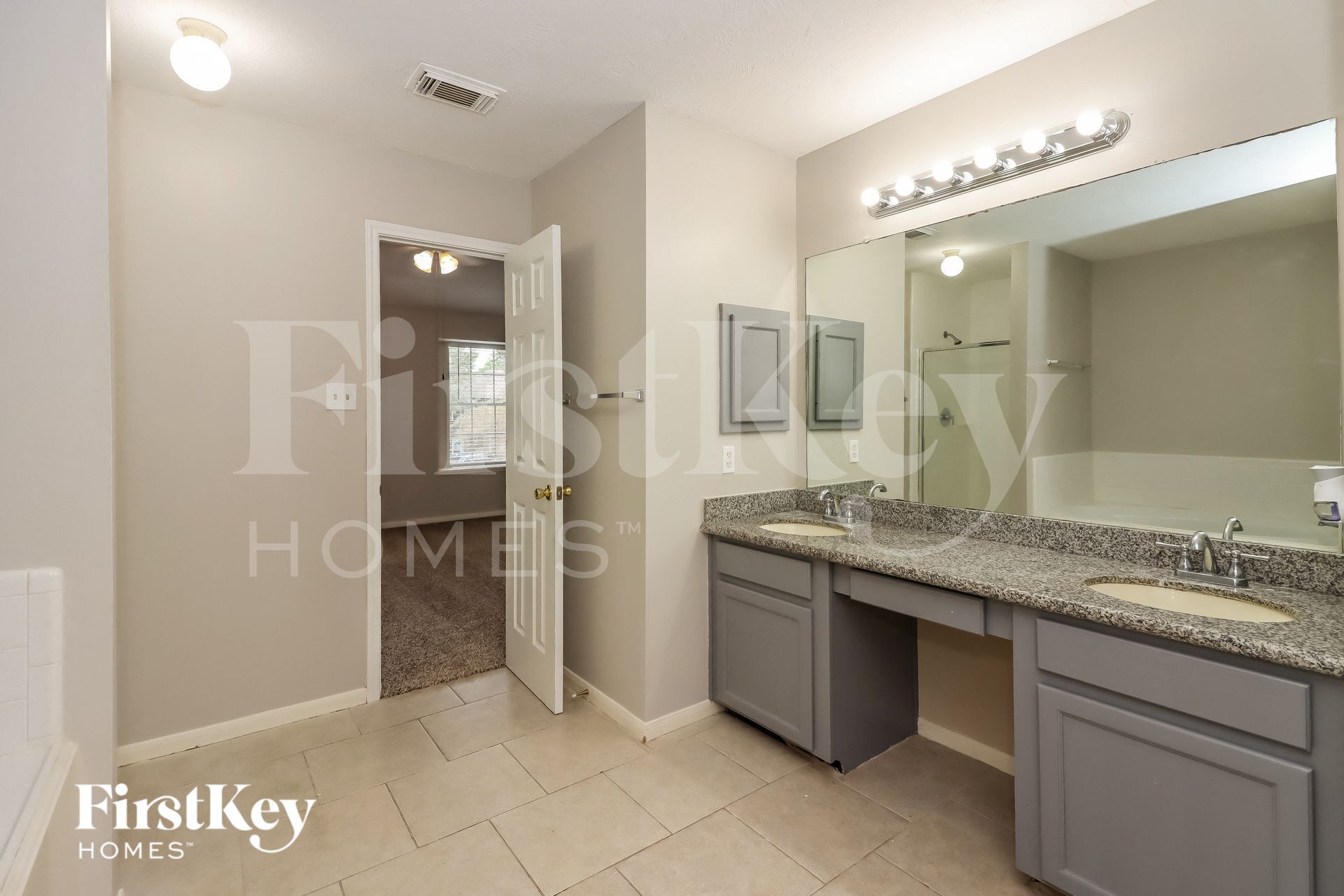 Building Photo - 10826 Belle Haven Dr