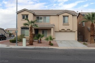 Building Photo - 2404 Alma Lidia Ave