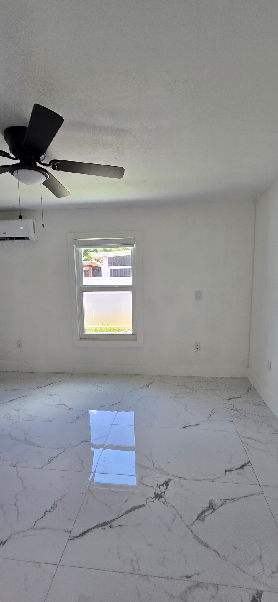 Building Photo - 1711 SW 129th Way