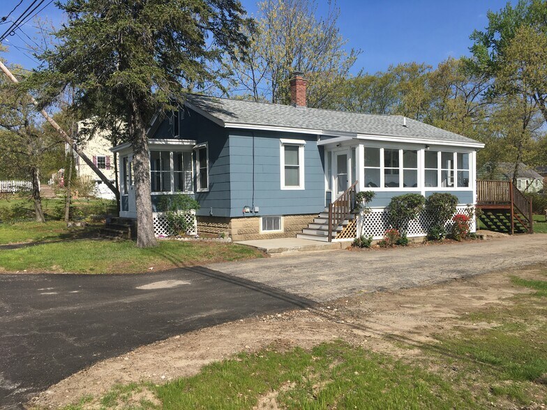 Building Photo - 89 Worthley Rd