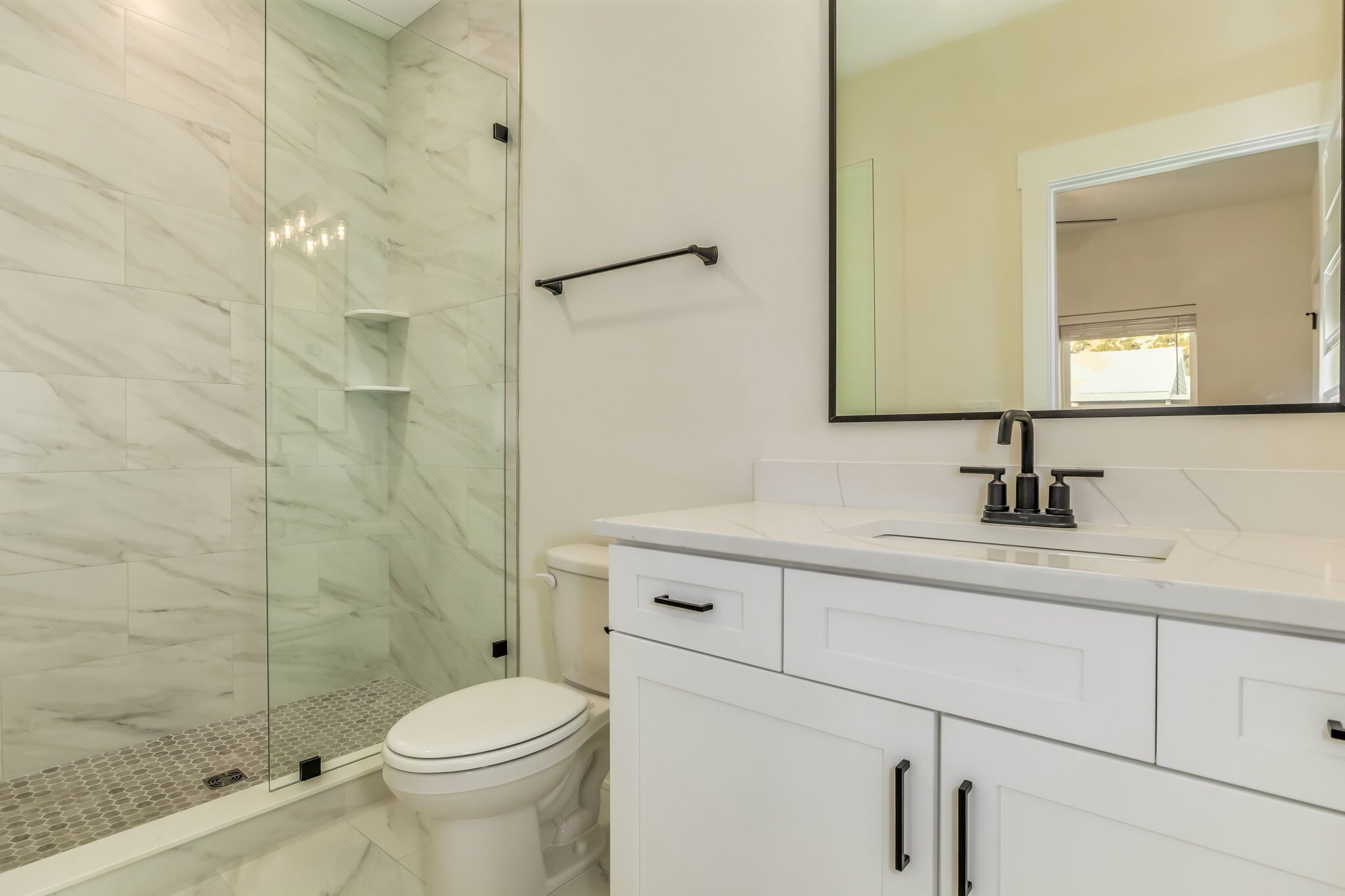 Building Photo - 520 N De Villiers St