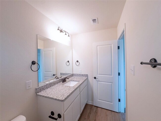 Building Photo - 13837 Enzo Gate