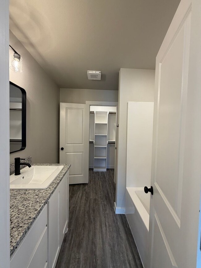 Building Photo - Hampton Hills: Brand-New Living Near Dyess AFB