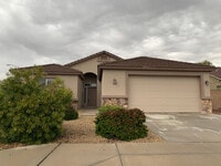 Building Photo - Very Nice 3 bedroom 2 bath home with a guest house