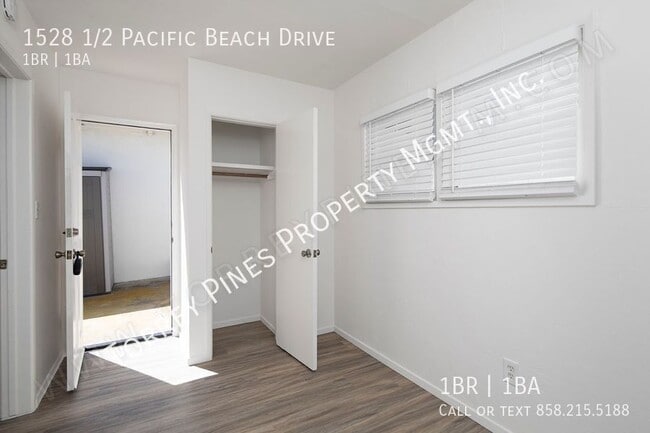 Building Photo - 1528 1/2 Pacific Beach Drive-