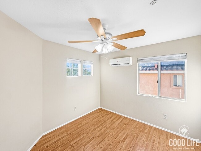 Building Photo - Charming 3-Bedroom Home in Desirable Vista Location