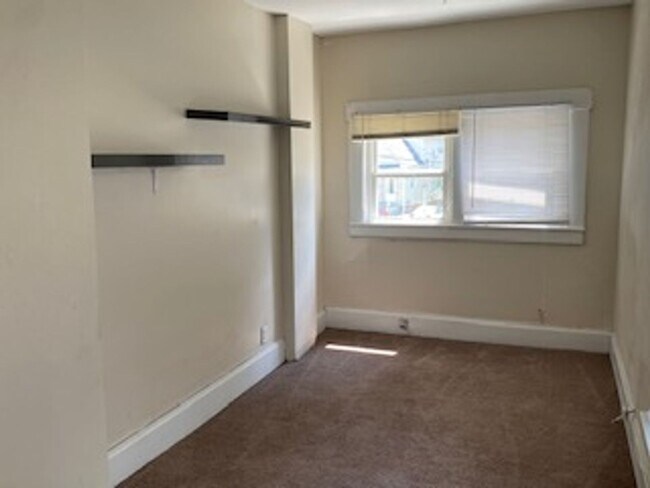 Building Photo - 53 W Maynard Ave