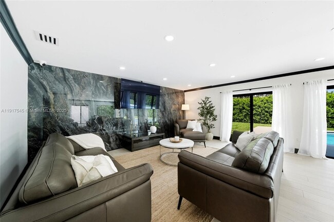 Building Photo - 8341 SW 87th Terrace