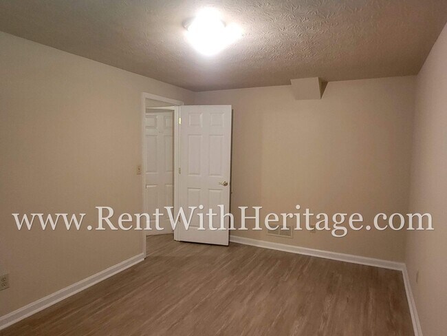 Building Photo - WOW!!!! GREAT HOME WITH PARTIAL FINISHED B...