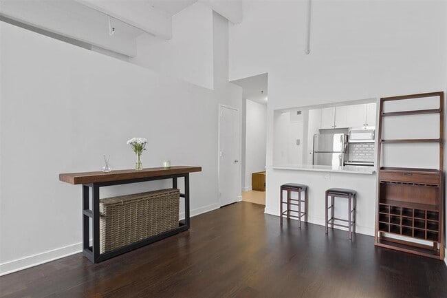 Building Photo - 1500 Hudson St