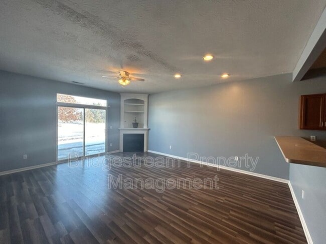 Building Photo - 4358 Straight Arrow Rd