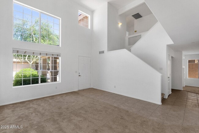 Building Photo - 4245 E Creosote Dr
