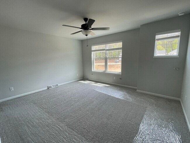 Building Photo - 2125 Spring Dreams Ln