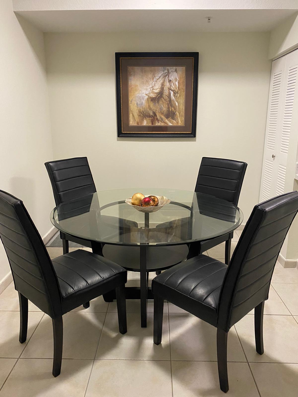 Dining - 7350 NW 114th Ave