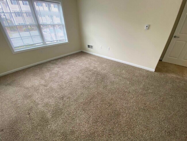 Building Photo - 80 Sentinel Court