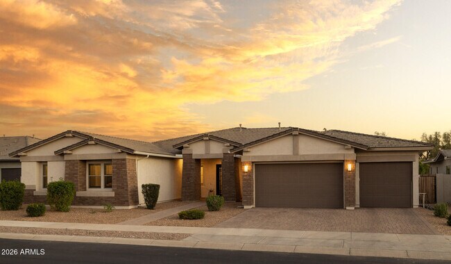 Building Photo - 23045 E Via Las Brisas