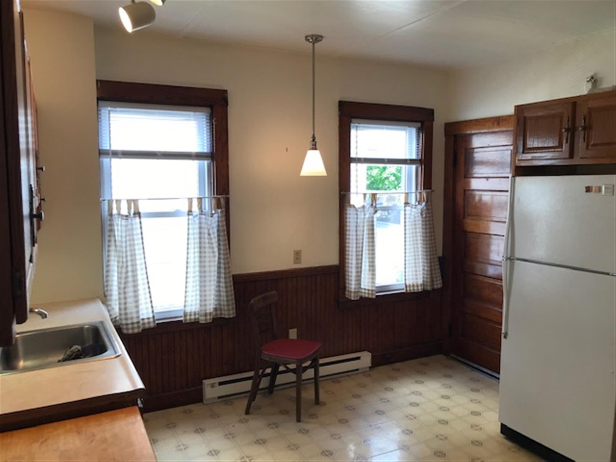 Building Photo - 7 Myrick St