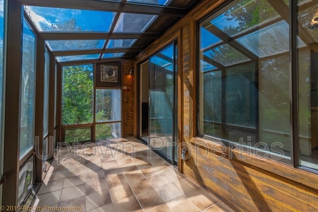 Building Photo - 254 Cervantes Cir