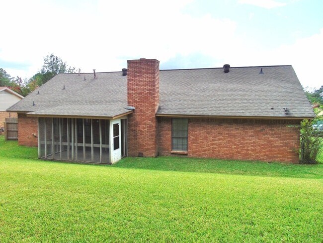 Building Photo - Beautiful Home for Lease!