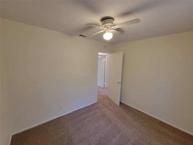 Building Photo - 11117 Erich Dr