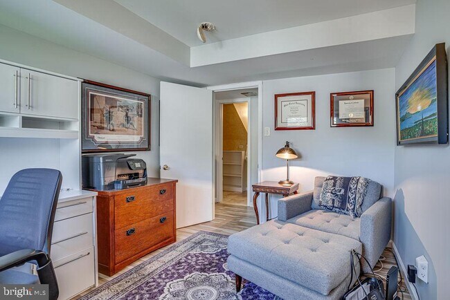 Building Photo - 8317 Harland Dr