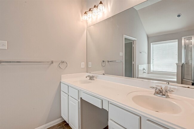 Building Photo - 17615 Dylans Point Ct