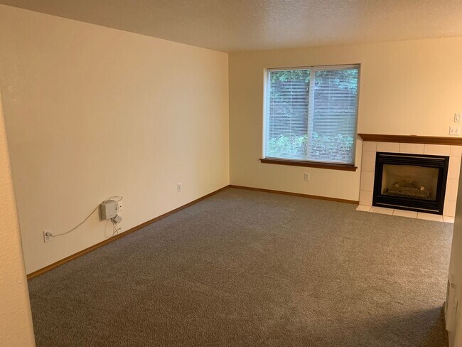 Building Photo - wuw01