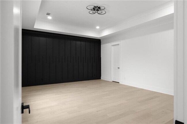 Building Photo - 409 Thunder Rd