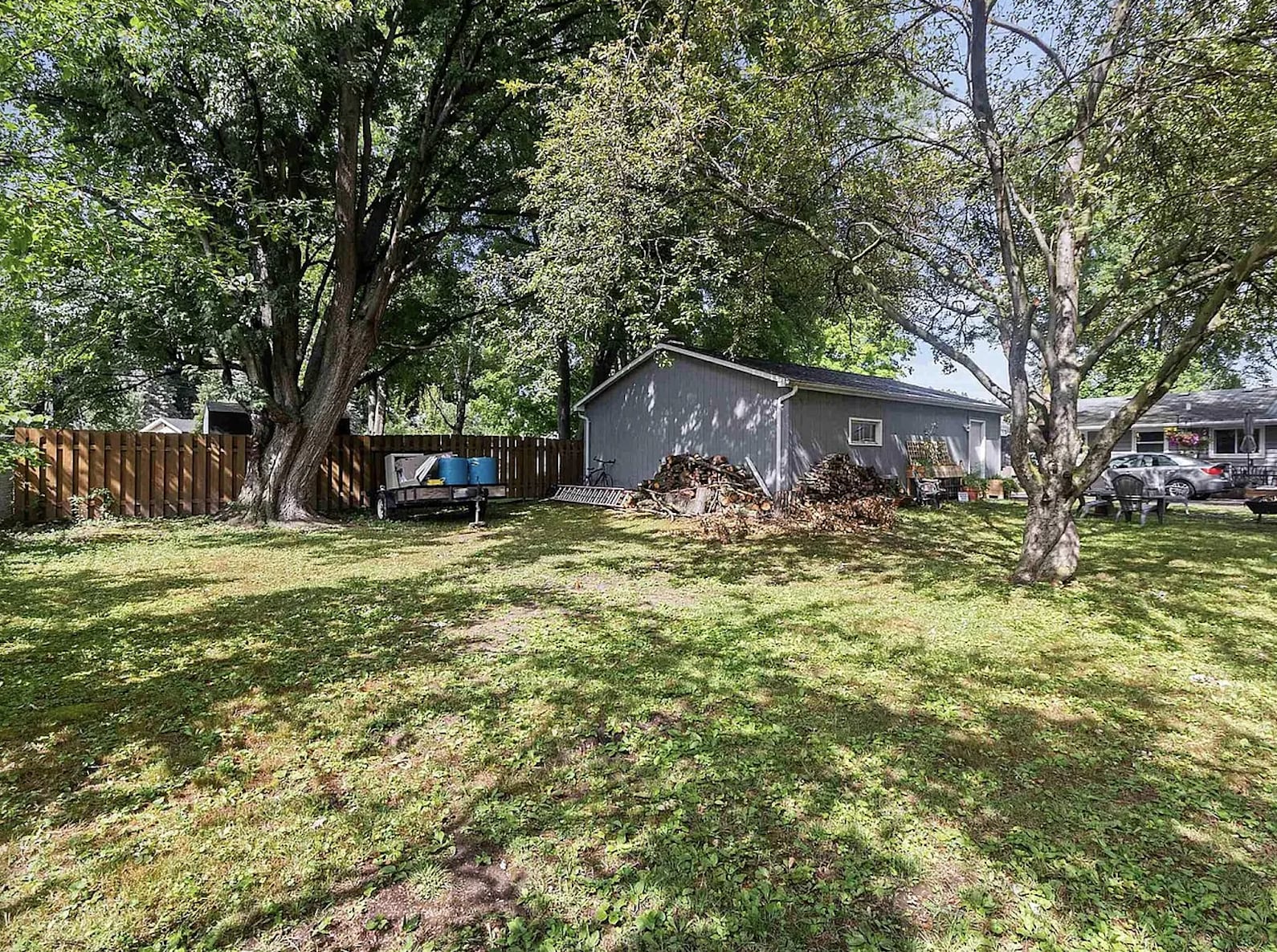 Building Photo - 1325 Cardinal Ln