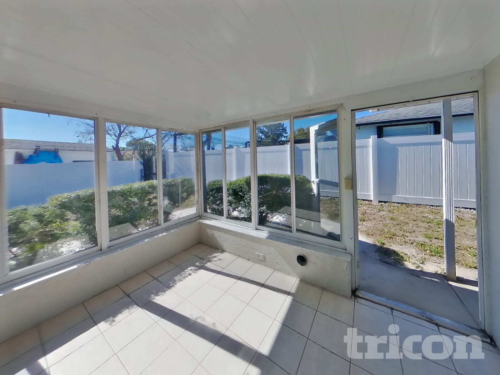 Building Photo - 6320 Moog Rd