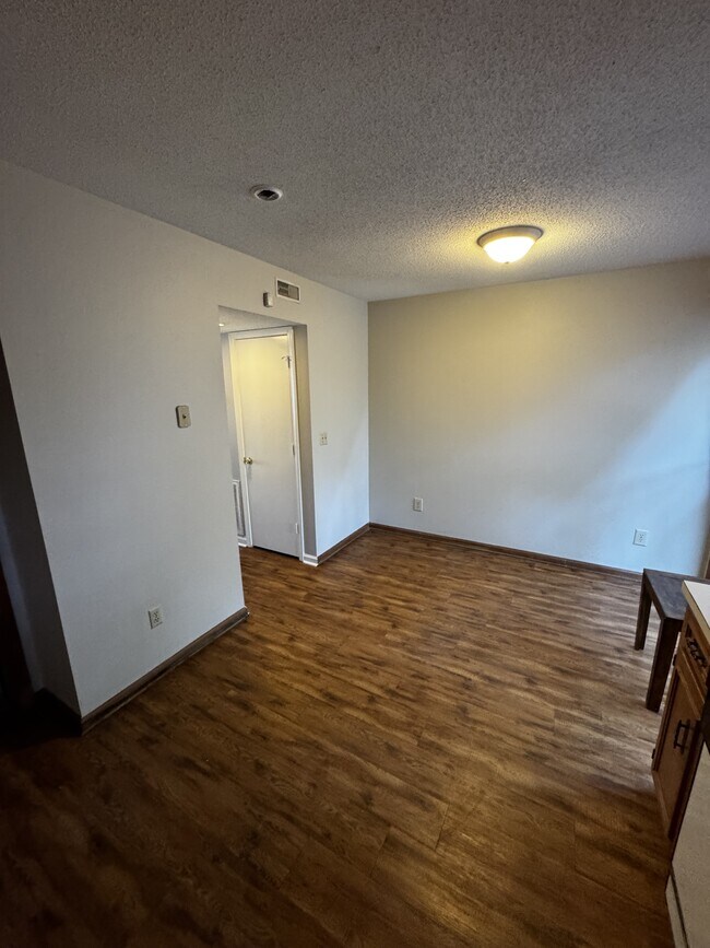 Building Photo - 11 Althea Cir