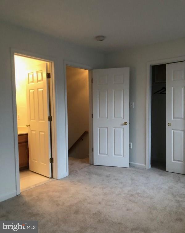 Building Photo - 2423 Dew Meadow Ct